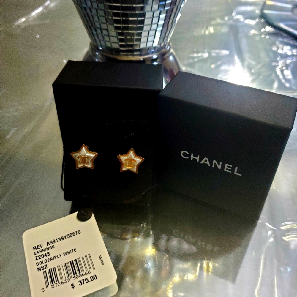 Channel Earrings
